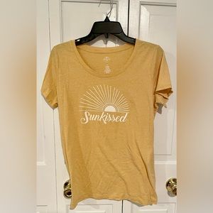 St. John’s Bay Sunkissed Yellow Graphic T-Shirt Size M